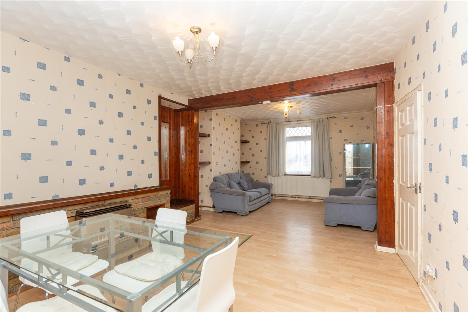Pentregethin Road, Cwmbwrla, Swansea, SA5 8BA